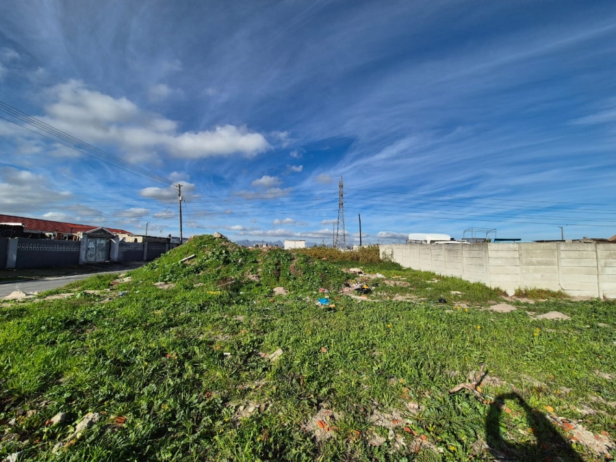  Bedroom Property for Sale in Sunbird Park Western Cape